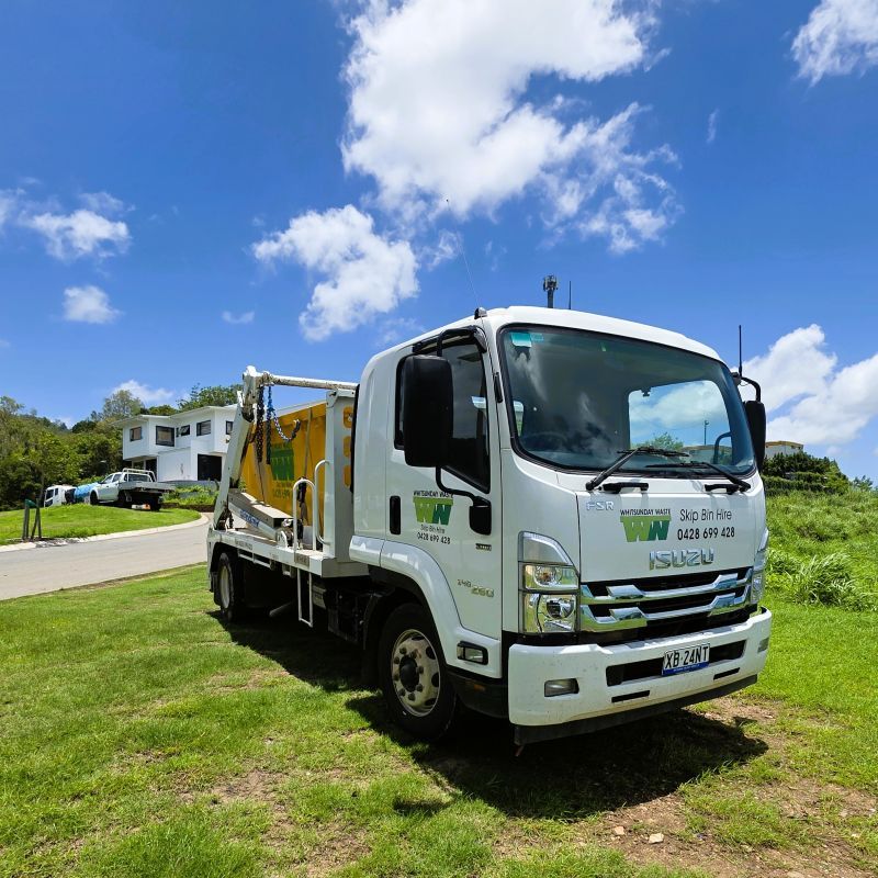 Summit Avn | Whitsunday Waste Skip Bin Hire Whitsunday Waste Skip Bin Hire, Airlie Beach